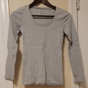 Tommy Hilfiger Heather Gray Women's Long Sleeve Tee